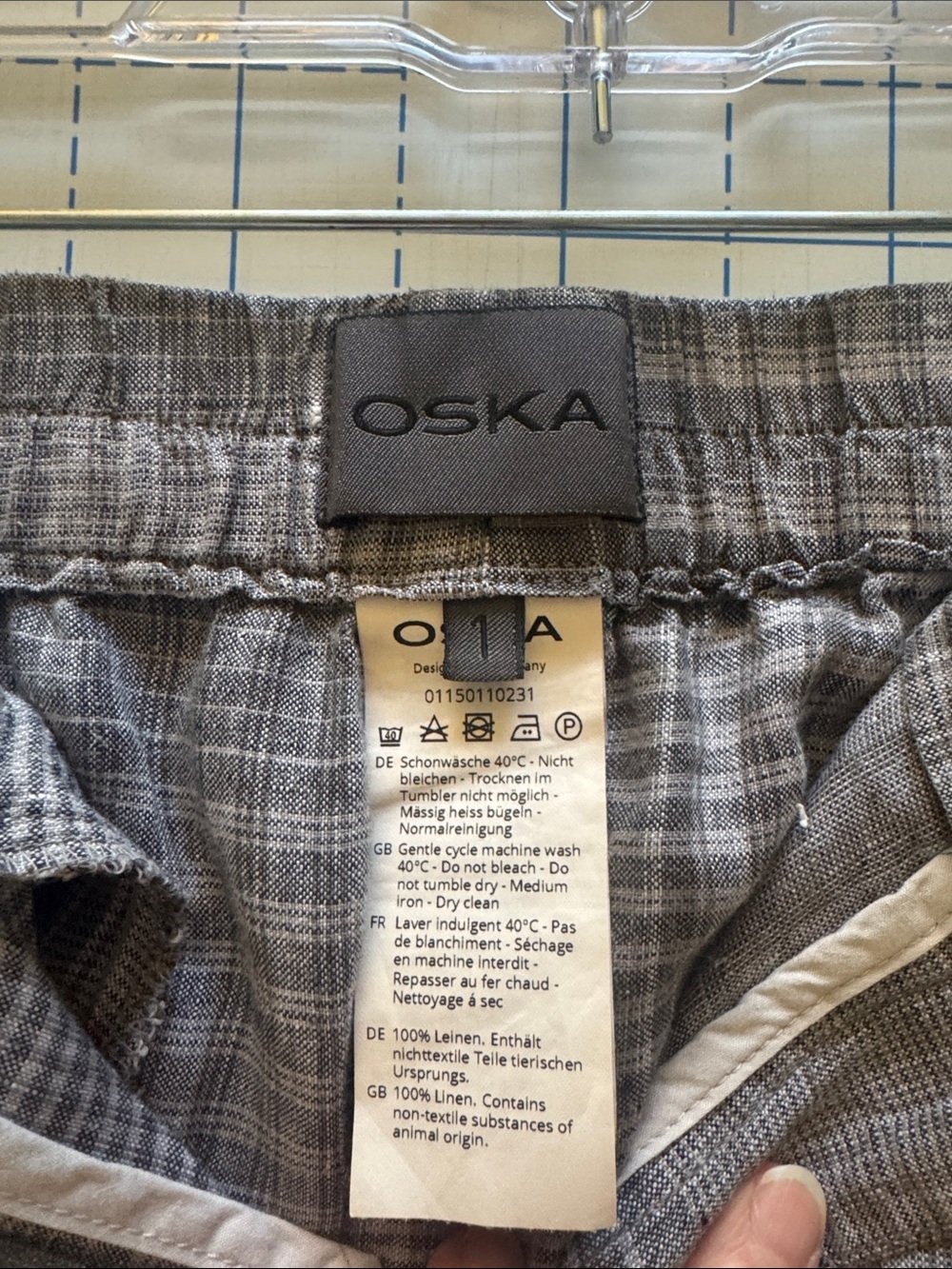 Gray Wide-Leg Plaid Pants - Picture 2 of 6
